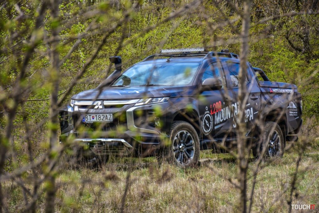 Mitusbishi L200 Mountain Sherpa