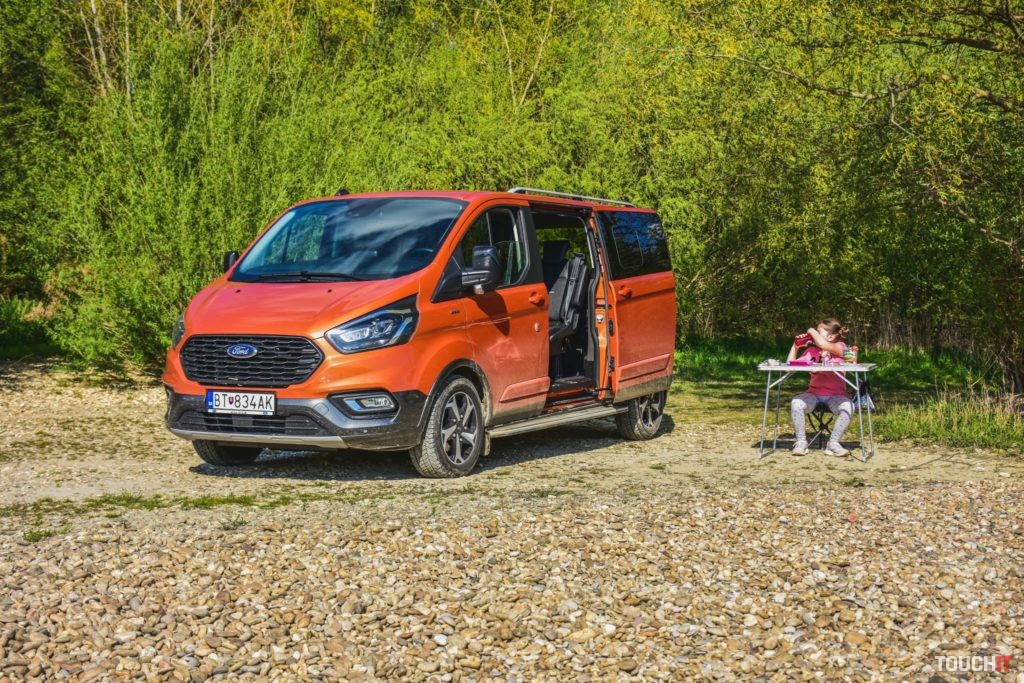 Tourneo Custom Active