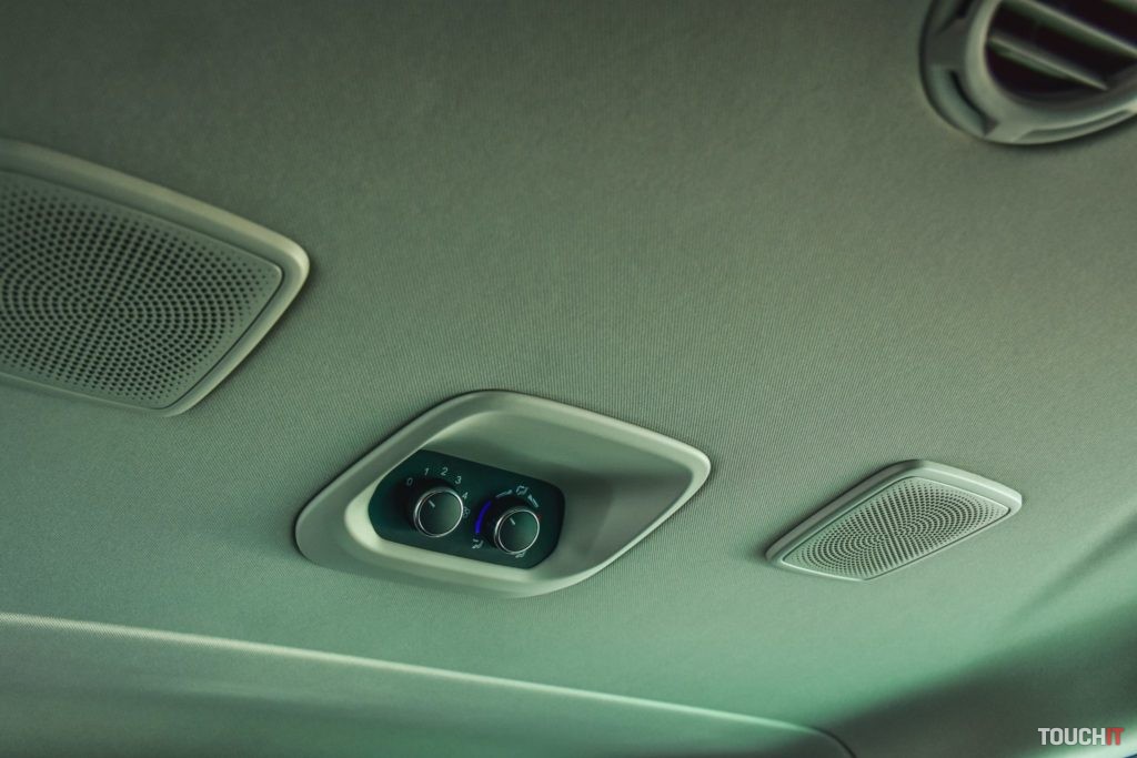 Tourneo Custom Active