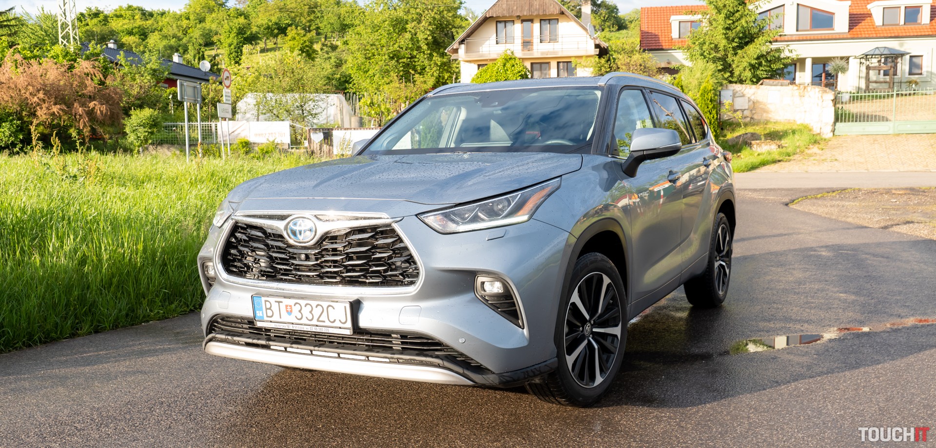 Toyota Highlander 2021: odvezie fakt 7 ľudí? (VIDEO TOUCHIT)