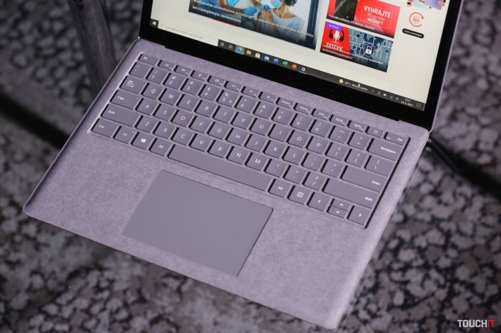 Surface Laptop 4