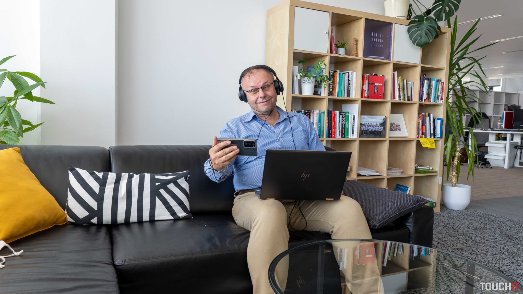 Ako to bude s veľkými výstavami? Nuž, niet je čo závidieť organizátorom