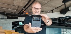 OPPO ukázalo Samsungu, že skladací telefón vie urobiť aj bez ohybu (VIDEO TOUCHIT)