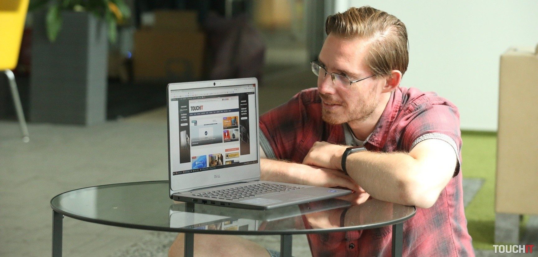 Dell Vostro 3400: Základ od Dellu s výdržou 9 hodín (RECENZIA)