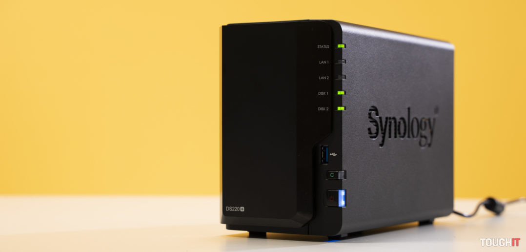 synology ds220+