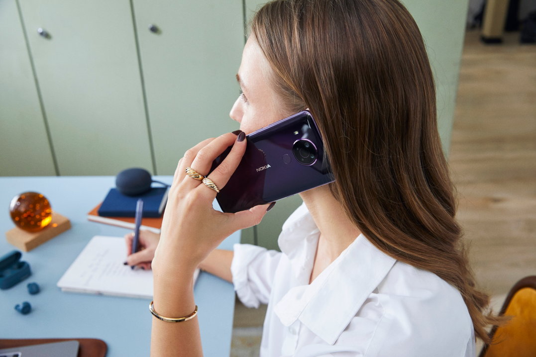 Nokia 5.4: Smartfón, ktorý zaujme cenou (RECENZIA)