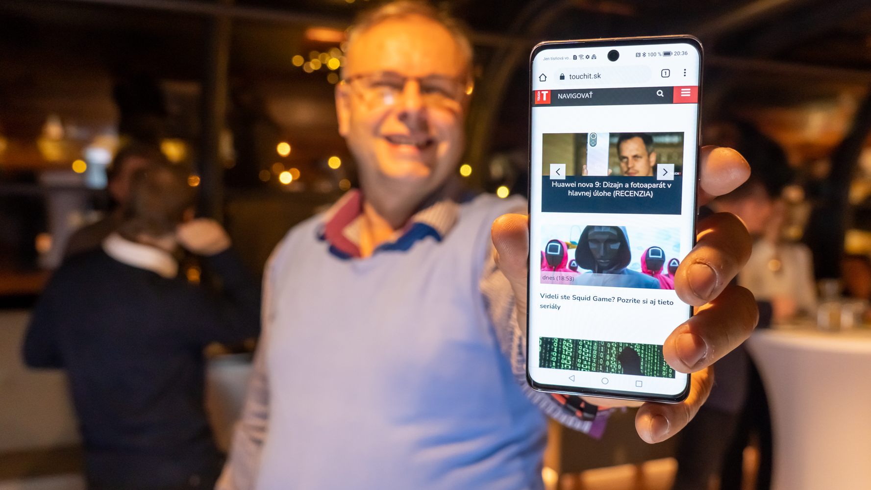 Honor ukázal vlajkovú loď za polovičnú cenu. S 5G a Google službami (aktualizované)