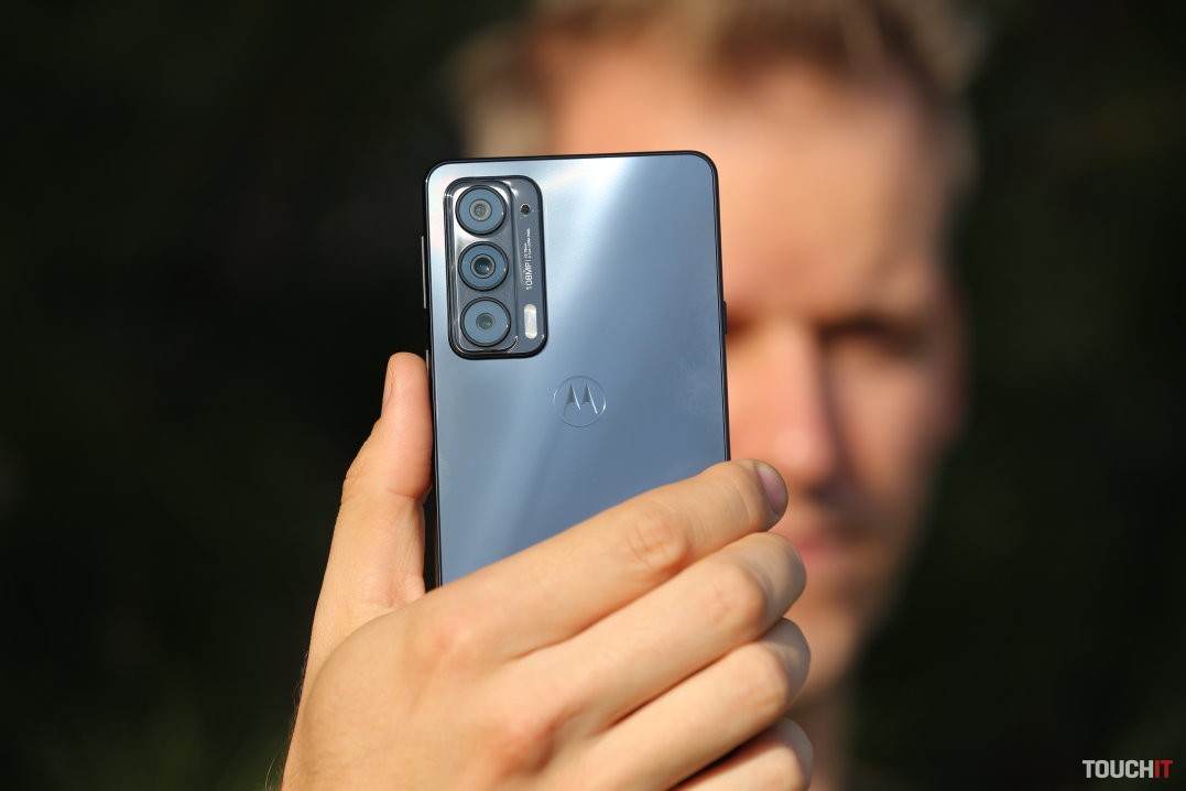 Ako utiecť z online sveta? Motorola má pre vás tieto tipy