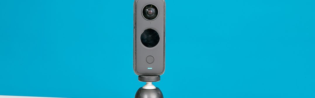 Insta360 One X2