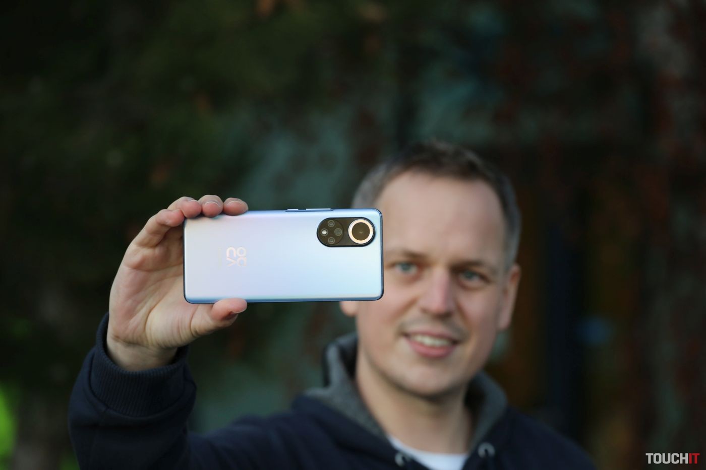 Huawei nova 9: Dizajn a fotoaparát v hlavnej úlohe (RECENZIA)