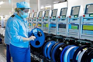 Takto to vyzerá v továrni smartfónov OPPO v Turecku