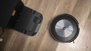 iRobot Roomba j7+