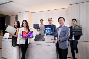 ASUS notebooky CES 2022