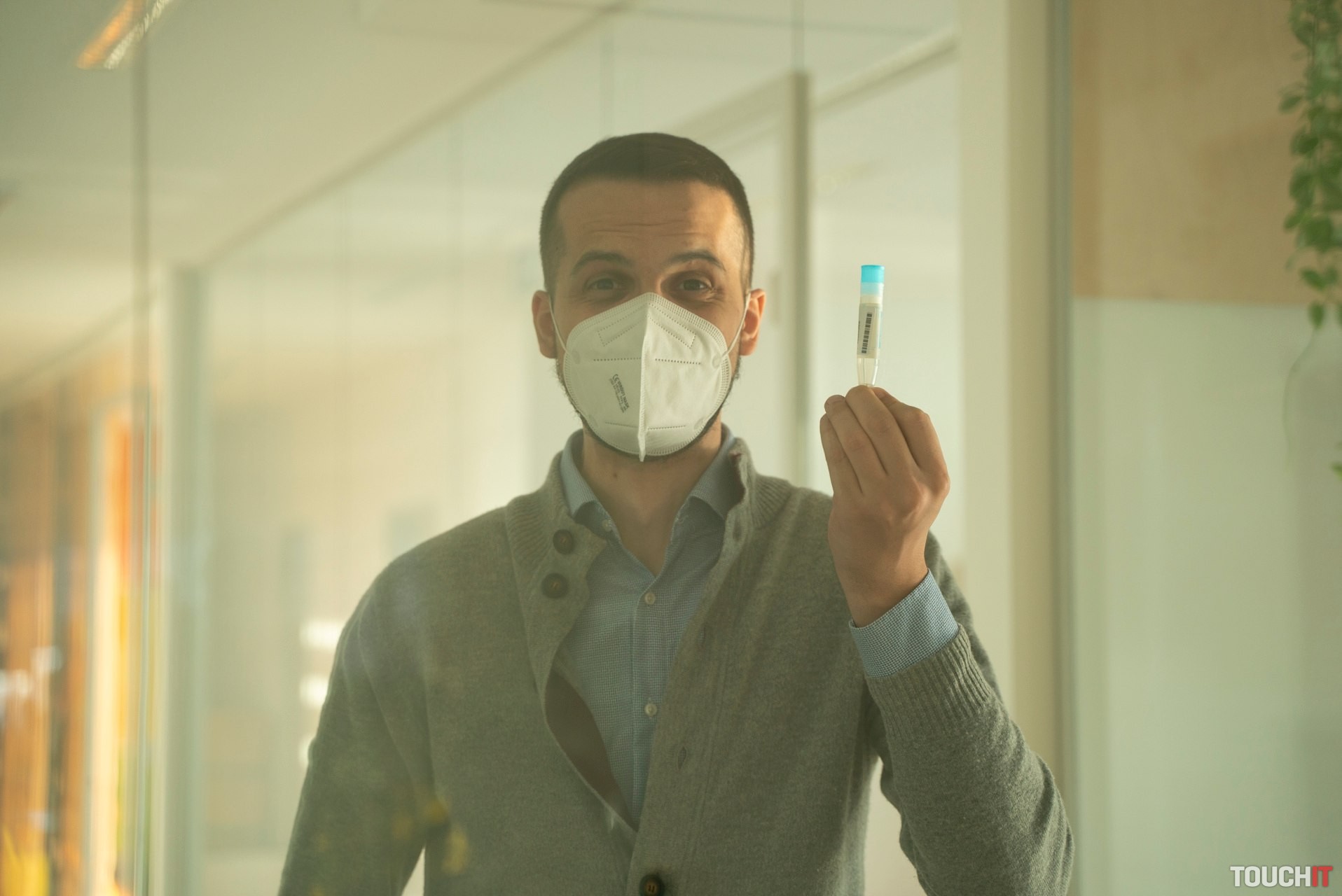 COVID test sa už aj u nás dá realizovať v pohodlí a on-line. A pozrite si tie ceny