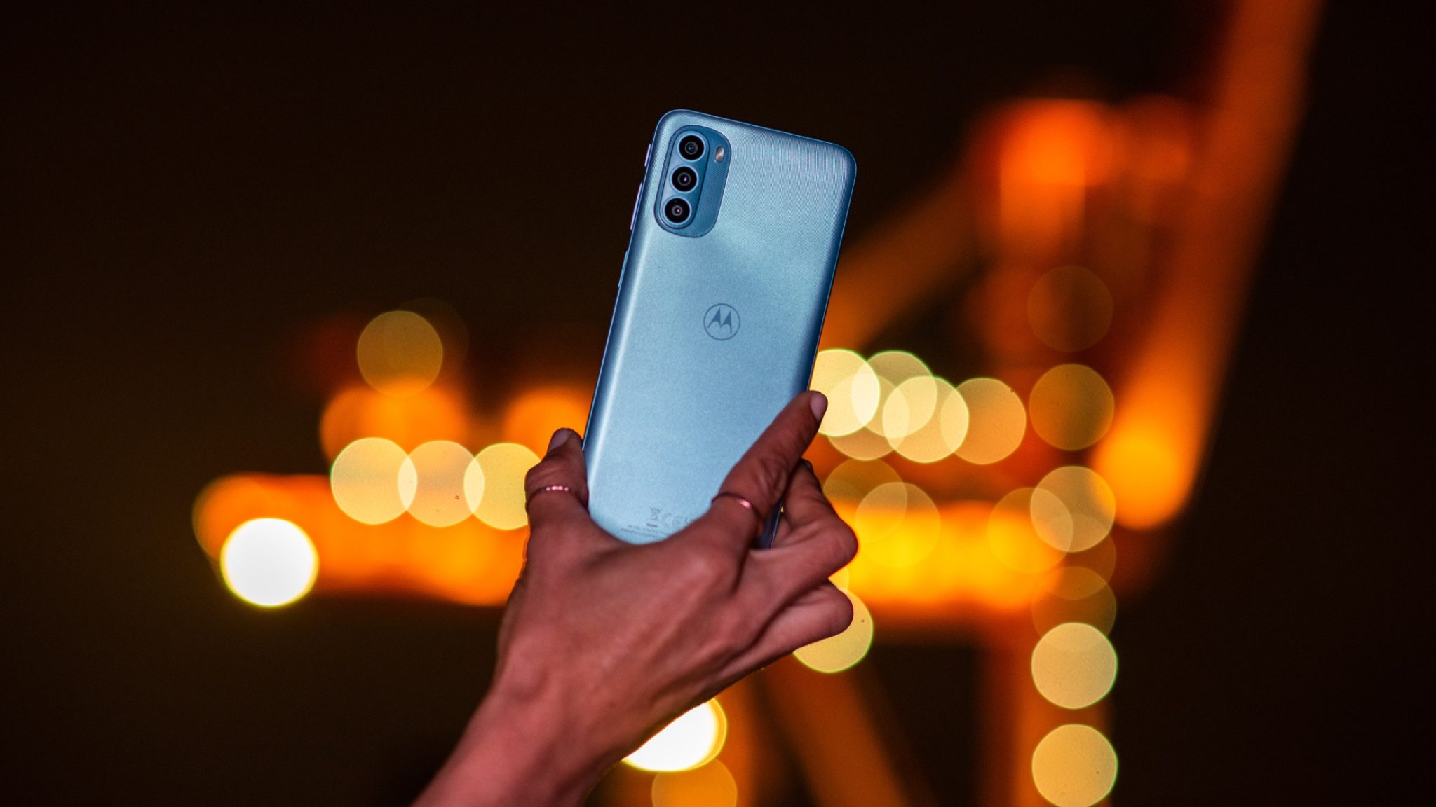 Motorola moto g31: OLED displej do 200 eur