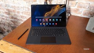 Nový Galaxy Tab S8 má nahradiť notebook. Dokáže to?