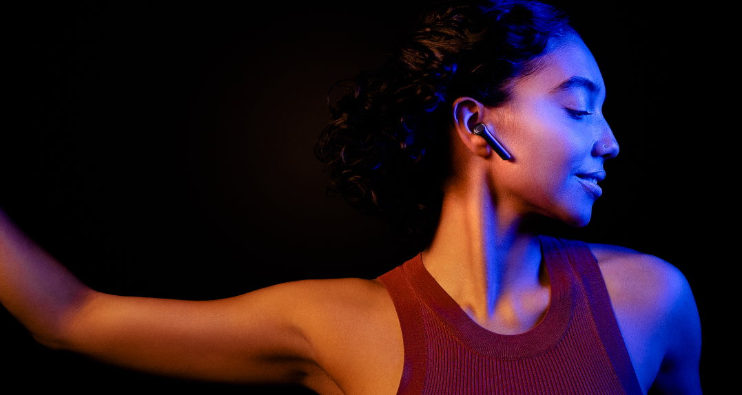 Panasonic RZ-B100W: Poskytnú veľmi dobrú kvalitu zvuku a spôsob ovládania (RECENZIA)