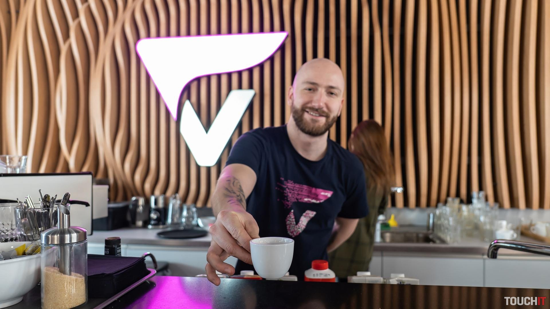 Tu by ste chceli pracovať: kuchyňa, škôlka, fitko, rôzne typy zasadačiek (VIDEO)