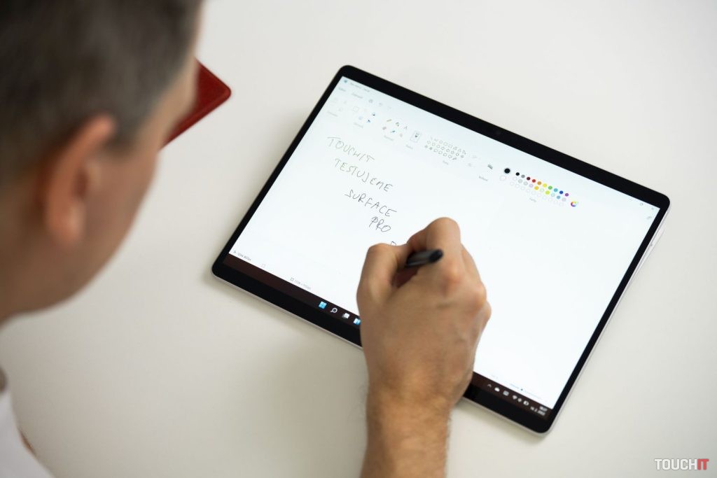 Microsoft Surface Pro 8