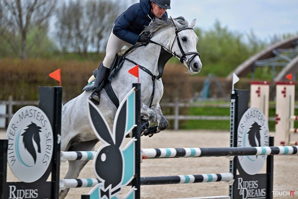 Nikon Z9 skok, prvá fáza