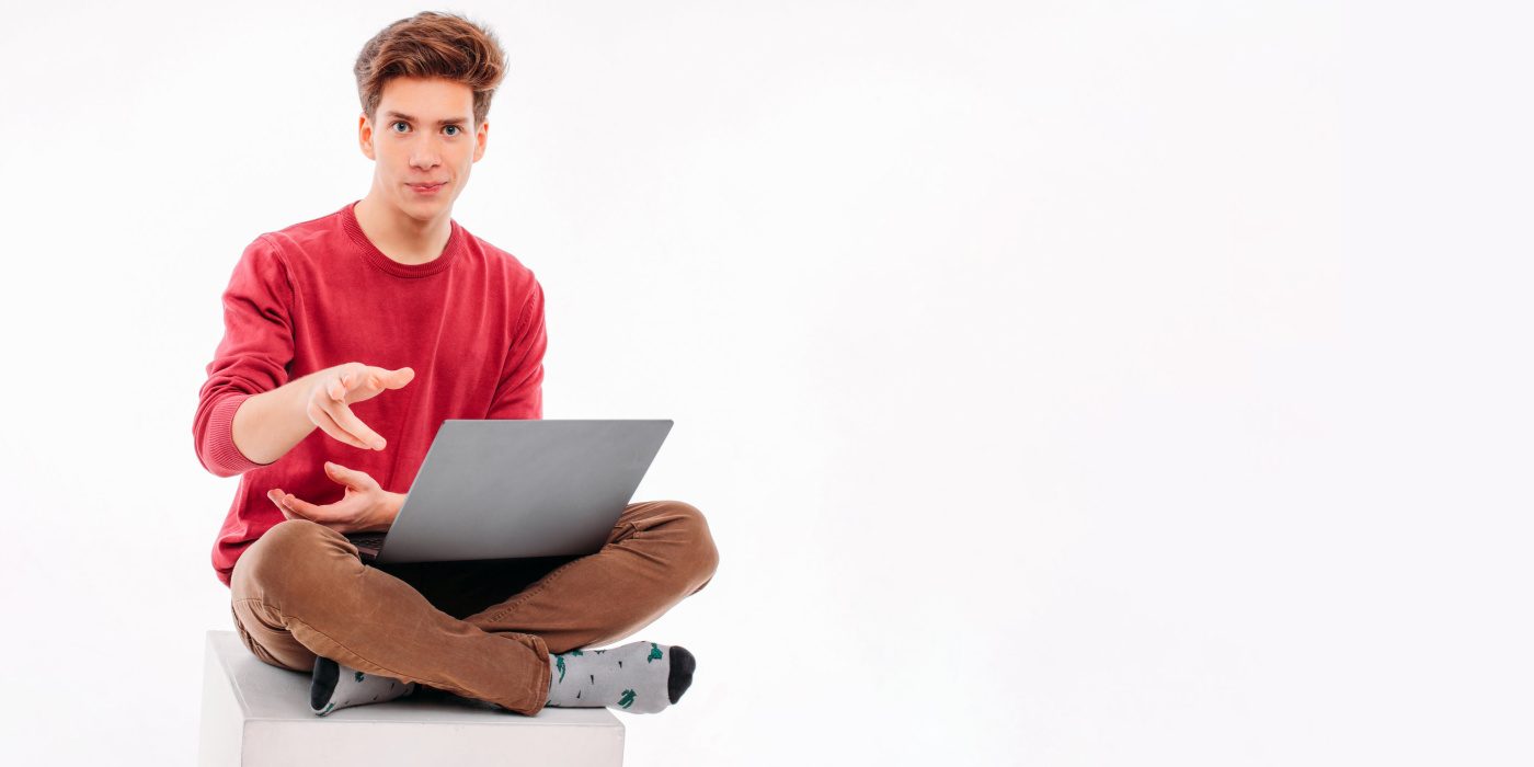 Hľadáme dynamického redaktora pre náš technologický magazín!