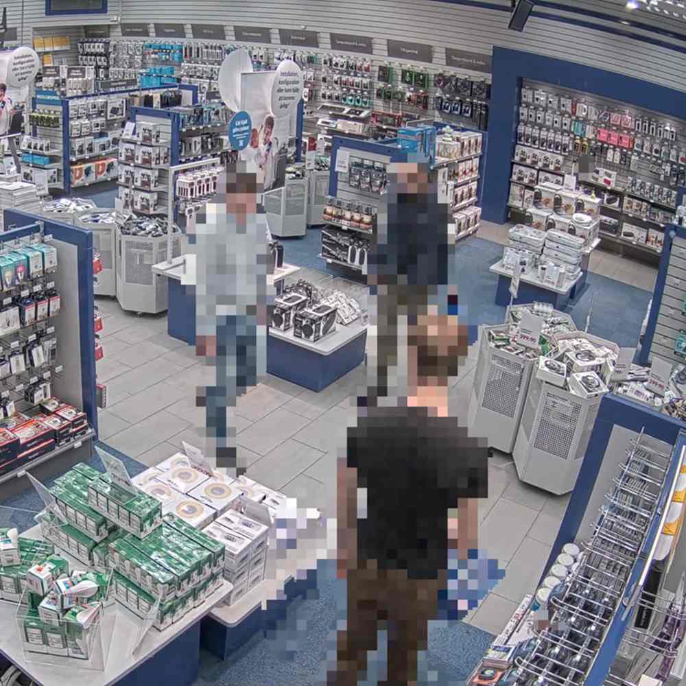 Kamera dokáže v reálnom čase maskovať tváre ľudí