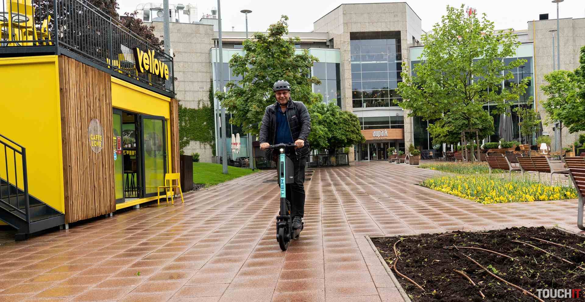Elektrické kolobežky TIER vo vylepšenej verzii sú silnejšie, modernejšie a robustnejšie