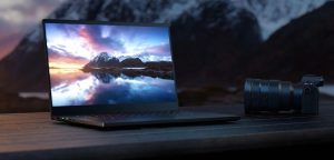 Samsung 240 Hz Oled panel pre notebooky