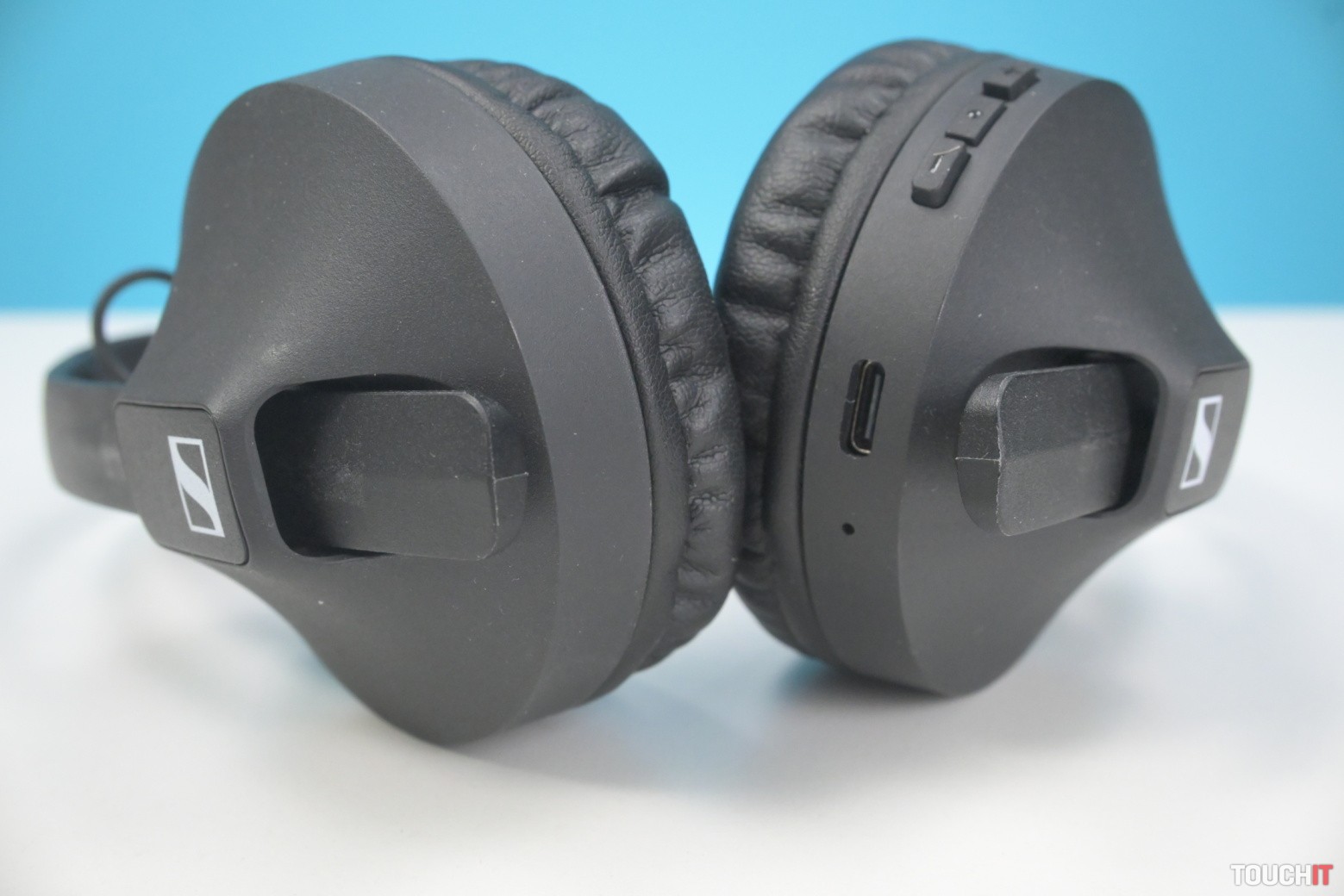 Sennheiser HD 250BT: Cenový tip na domáci headset (RECENZIA)