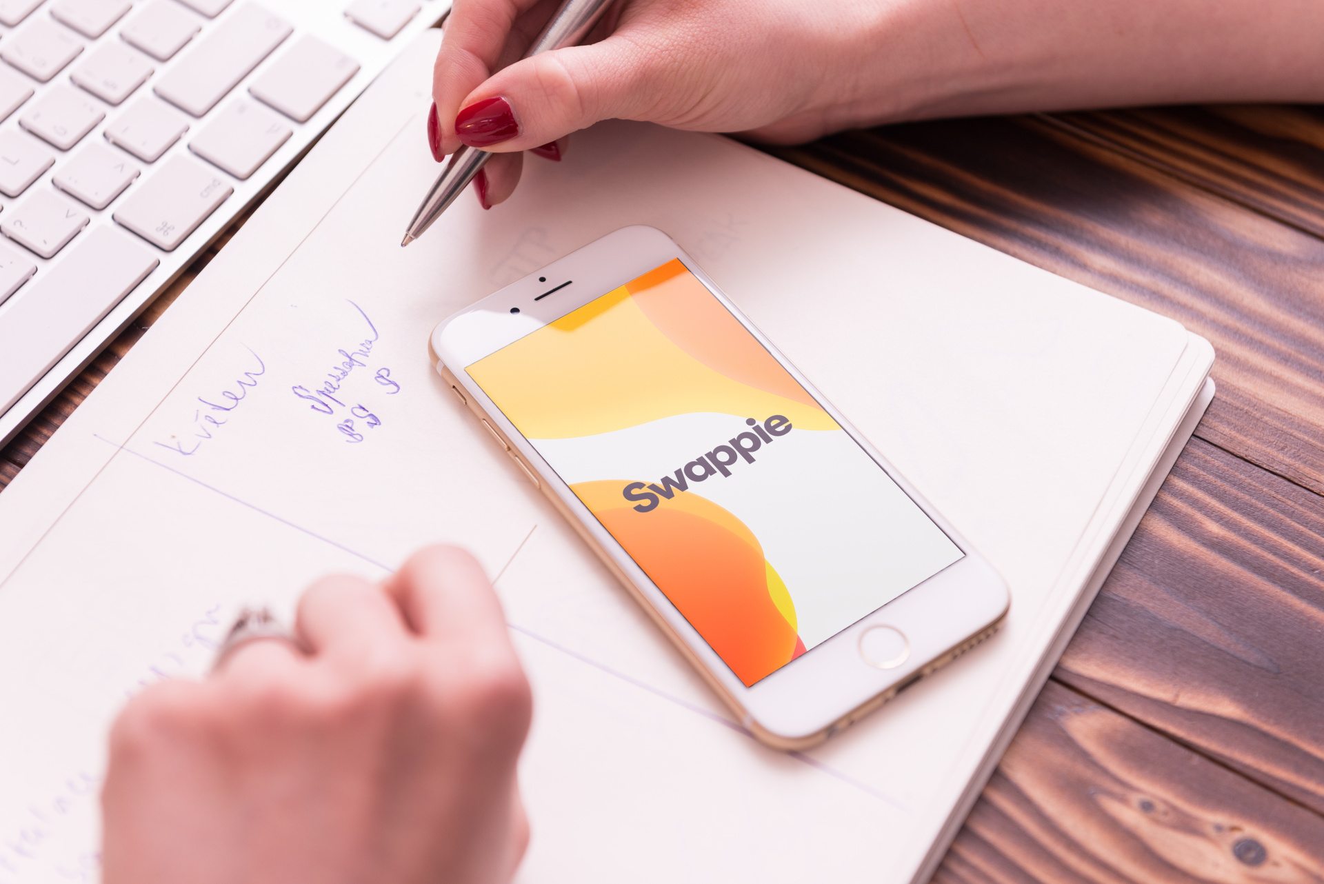 Slováci si svoj starý telefón radšej odložia. Na jeho predaji ale môžete dobre zarobiť