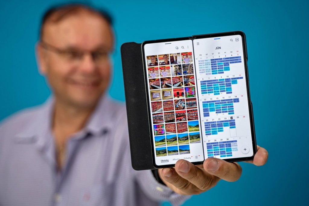 Galaxy Z Fold3