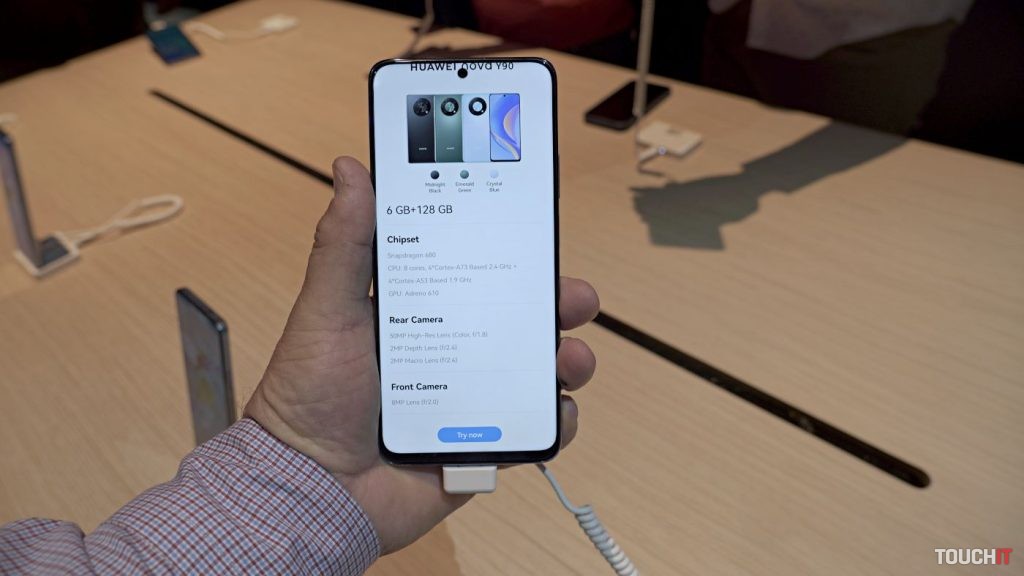 Huawei nova Y90