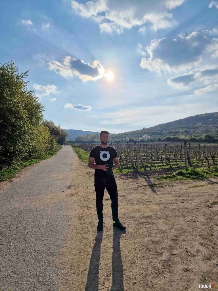 Kontrast deň Galaxy S22 Ultra