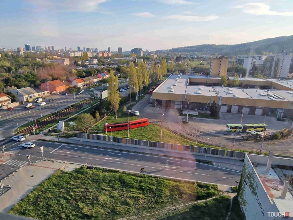 Galaxy S22 Ultra hlavná foto