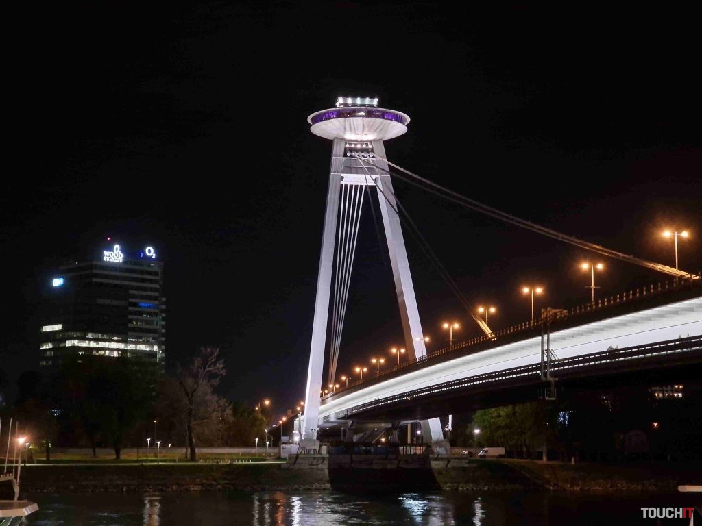 Kontrast noc Galaxy S22 Ultra