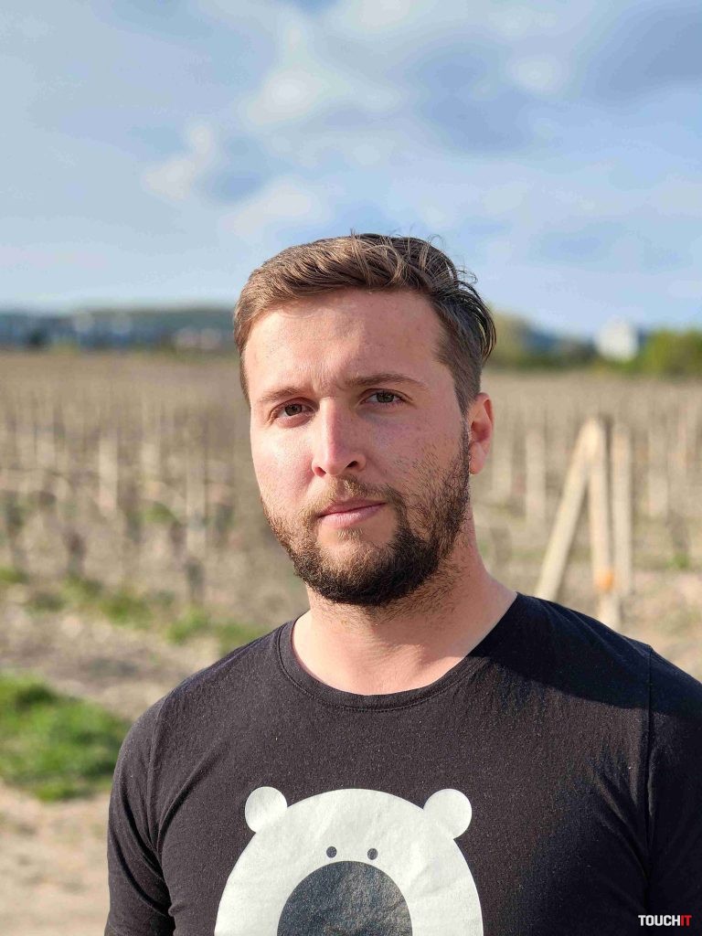 Portrét s OPPO Find X5 Pro