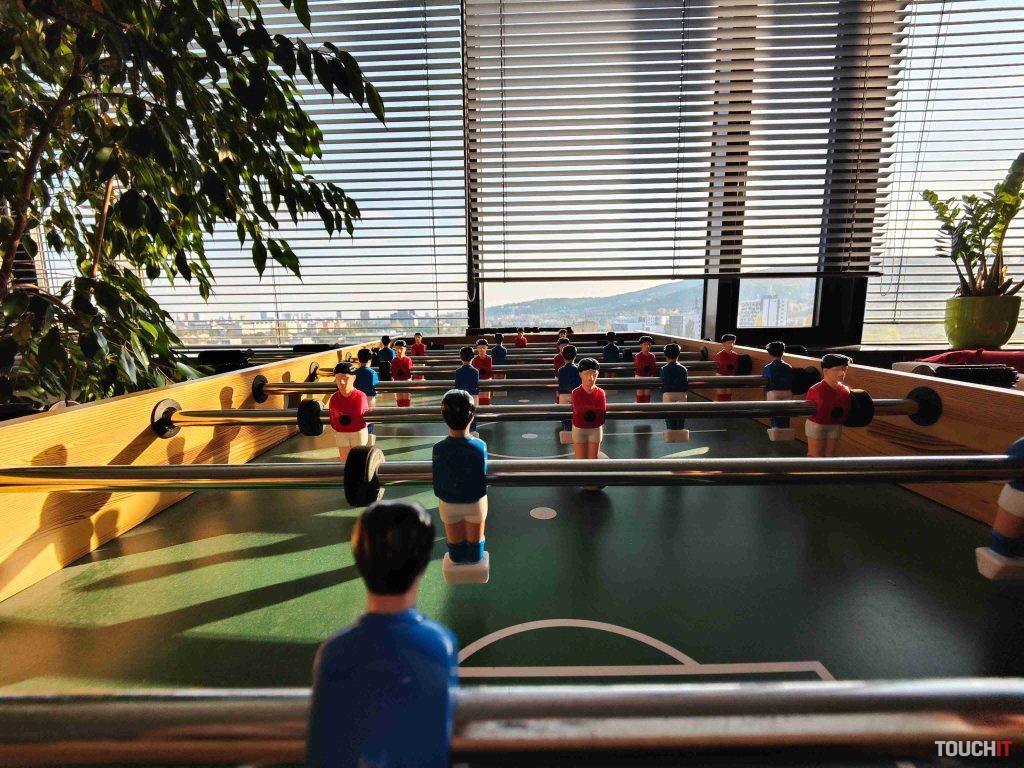 Nálada s OPPO Find X5 Ultra