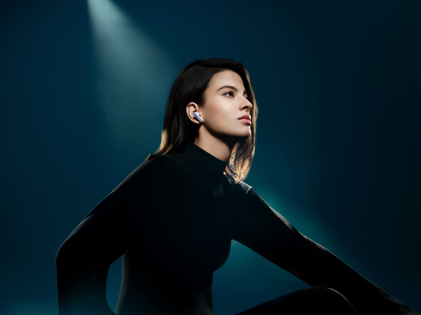 Fičíš si na hudbe nonstop? Toto je 5 dôvodov, prečo sa ti zídu bezdrôtové slúchadlá