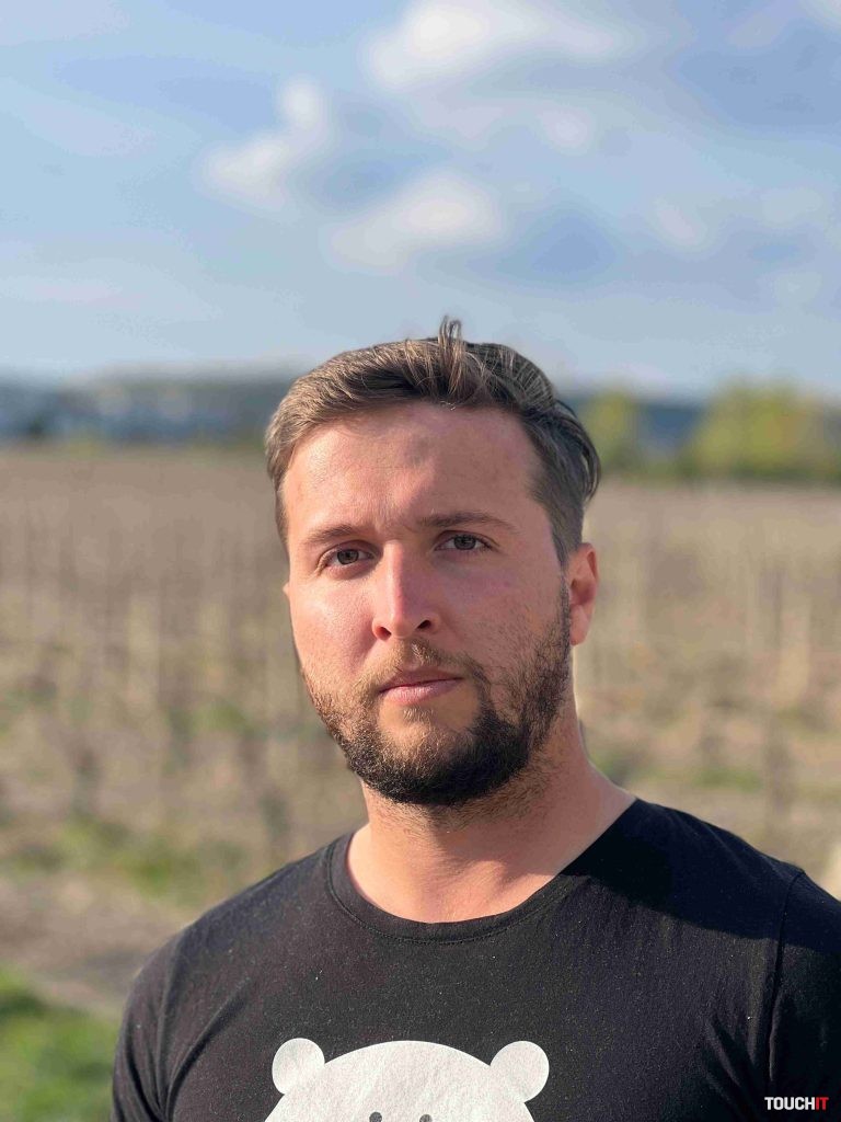 Portrét s iPhone 13 Pro