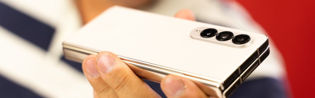 Galaxy Z Fold4