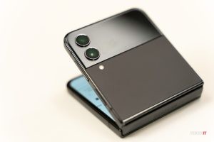 Samsung Galaxy Z Flip4