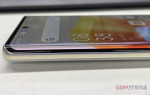 Infinix pripravuje telefón so 60 Mpx prednou kamerou s optickou stabilizáciou