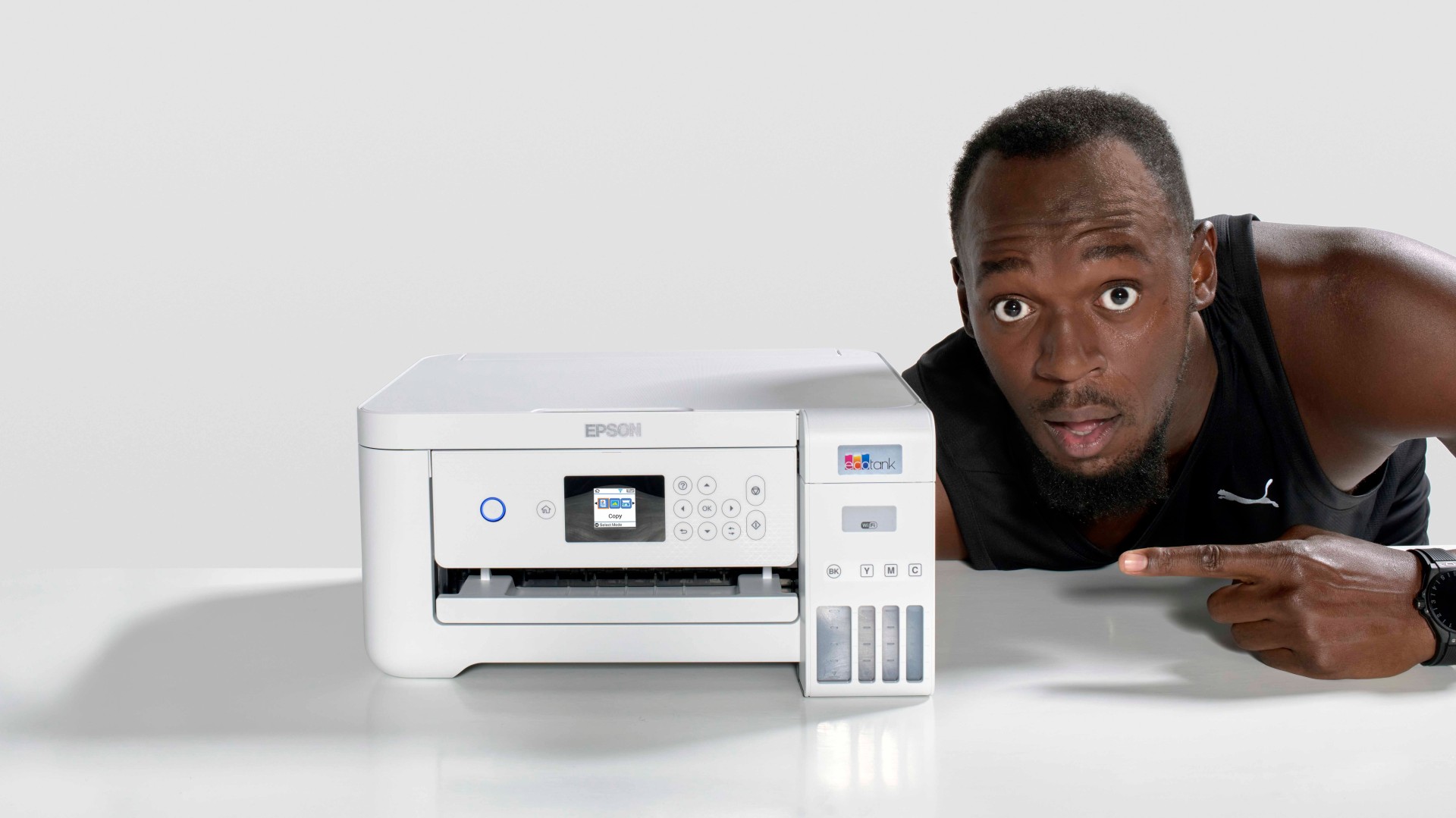 Epson und Usain Bolt erneuern ihre Partnerschaft und fördern den tintenlosen Druck in Europa