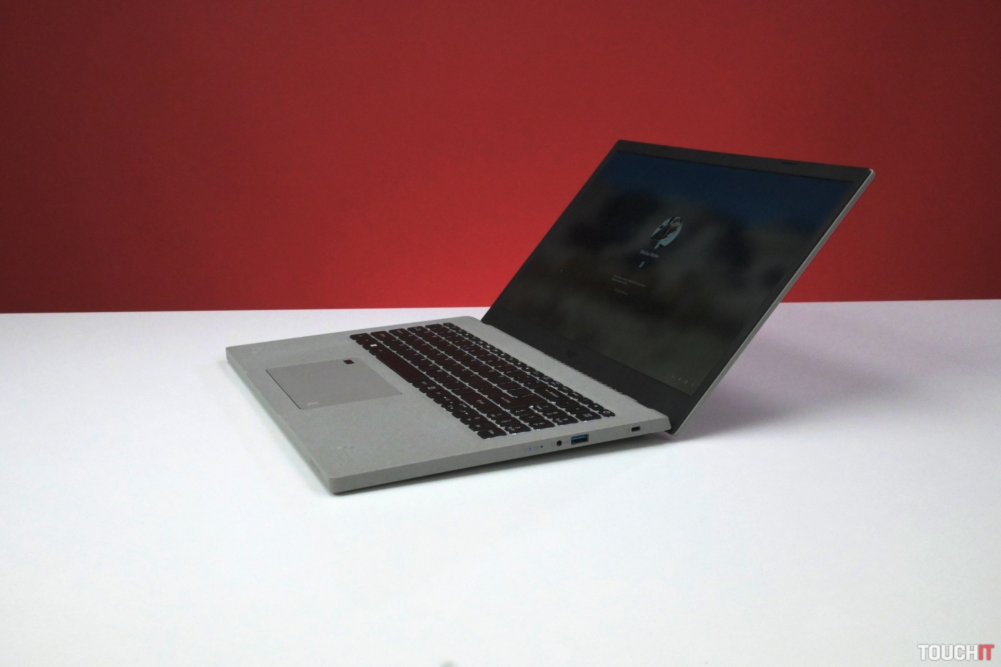 Aspire Vero AV15-52: Ekologický notebook. Zachráni našu planétu? (RECENZIA)