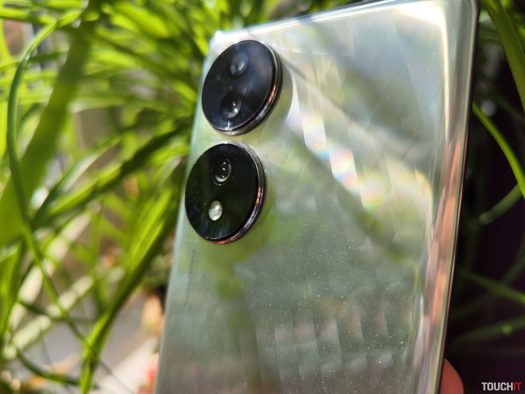 HONOR 70: Tento telefón si pomýlite s najdrahšími mobilmi (RECENZIA)