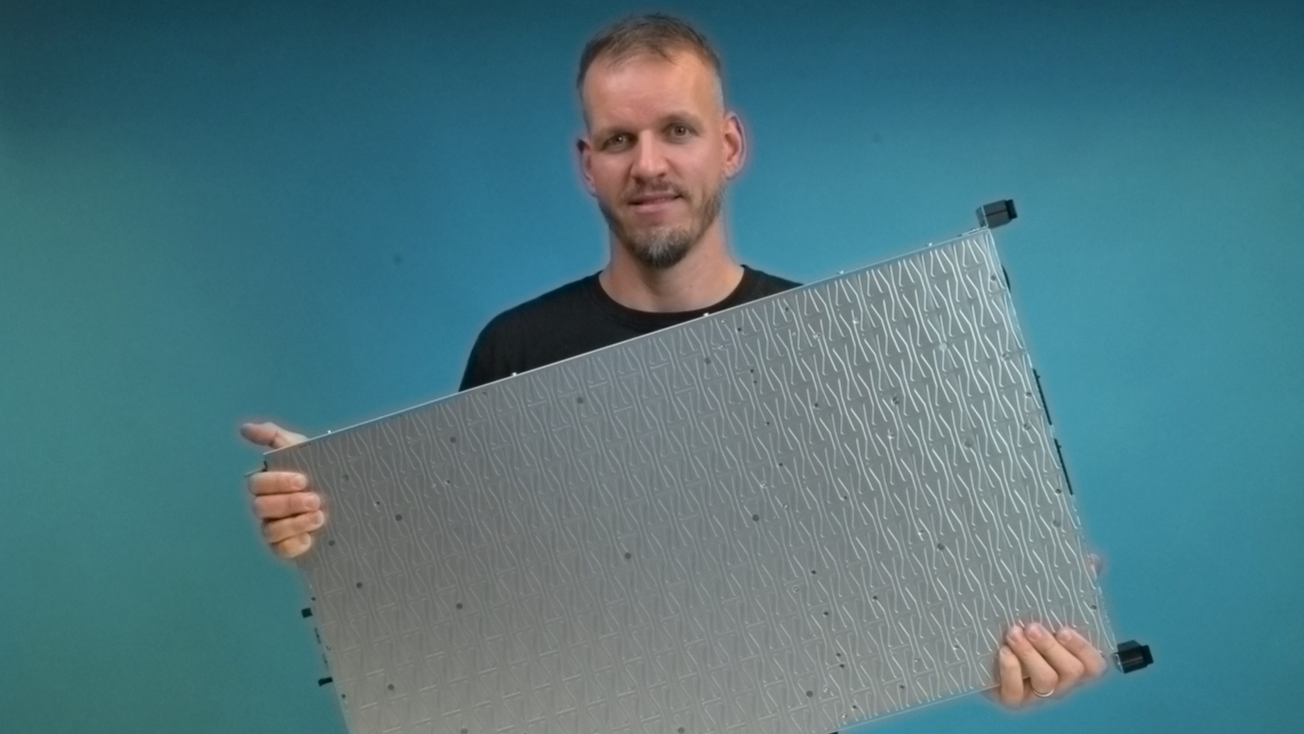 Intel Server System M50CYP1UR204 : Riešenie s CPU Xeon a 32 vláknami na spracovanie náročných požiadaviek (RECENZIA)