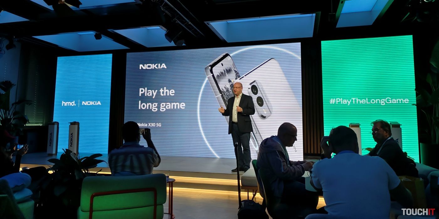 Nokia predstavila nové smartfóny a chce, aby si ich ľudia predplatili ako Netflix