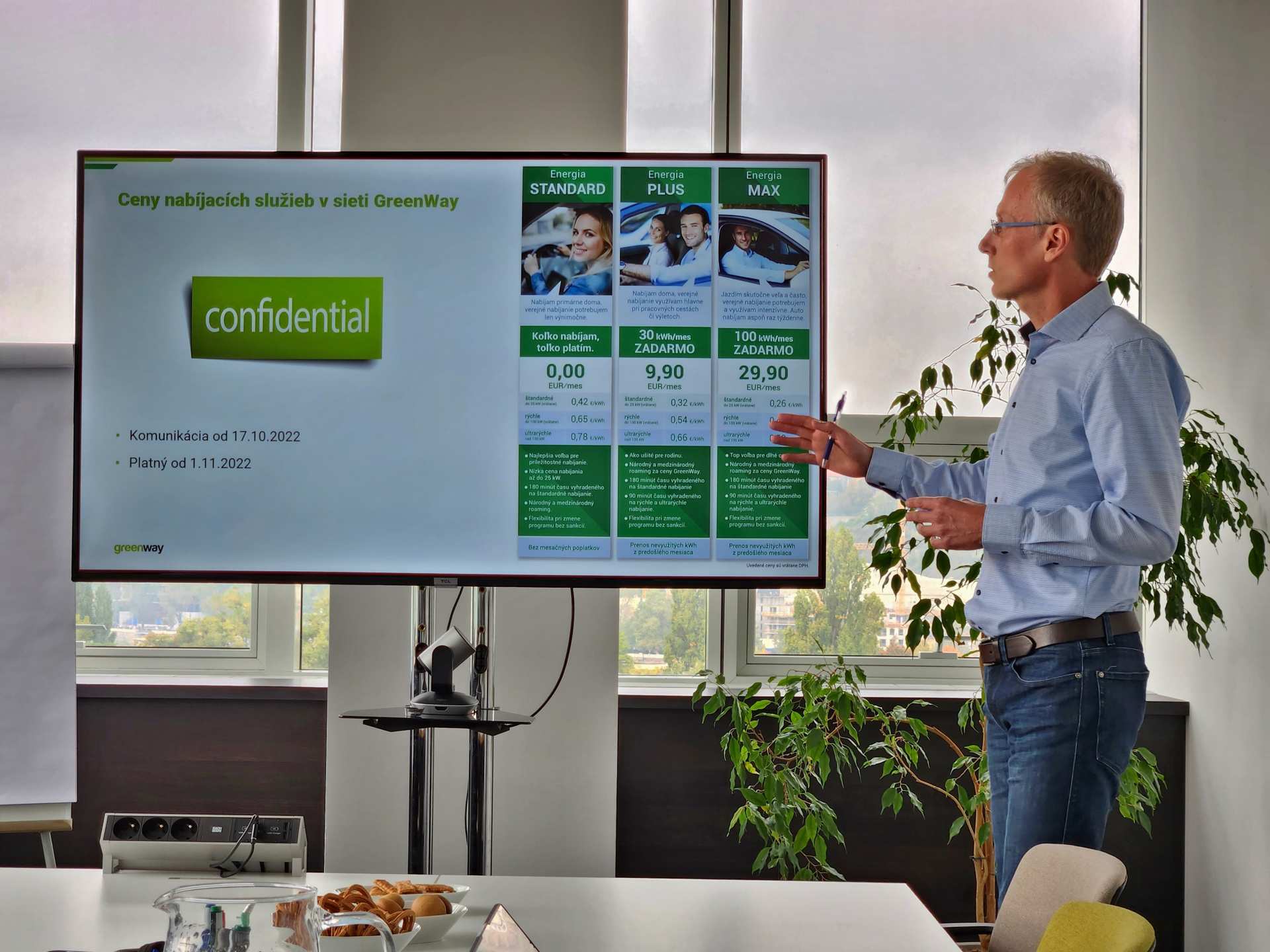 Rastúca cena elektrickej energie znamená aj zdraženie prevádzky elektromobilov