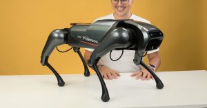 CYBERDOG od Xiaomi: Robotický pes s ovládaním cez aplikáciu (VIDEO)