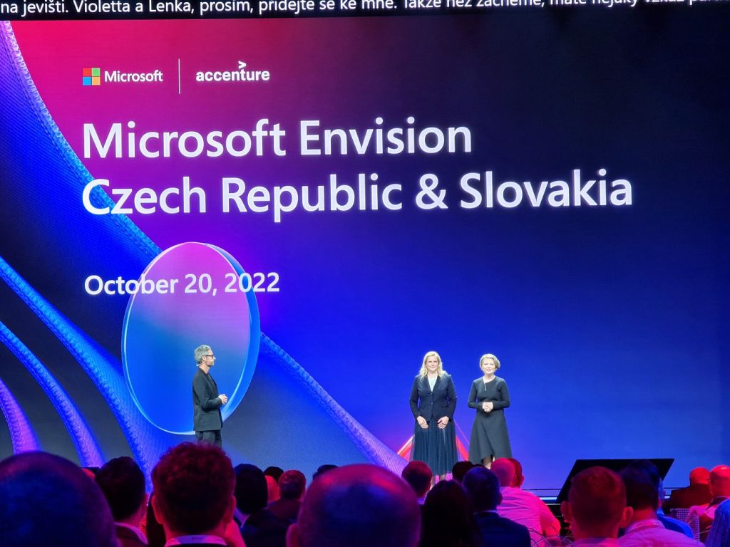 Microsoft Envision Praha - Lenka Madliaková a Violeta Luca